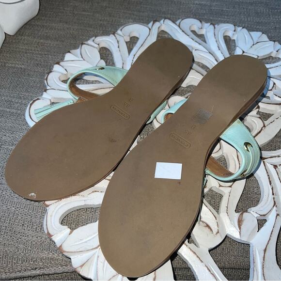 Coach Sheena Tassel Flip Flop Sandals Shoes Women’s 8.5 - Picture 3 of 9